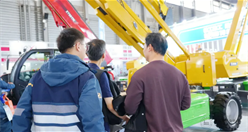 徐工闪耀APEX ASIA 2025，智能绿色装备圈粉全球用户