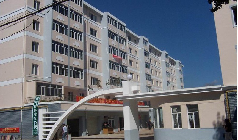 03.jpg