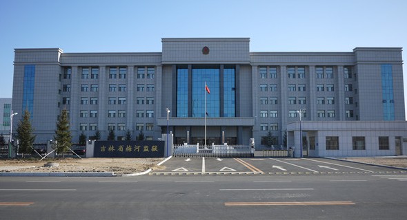 02.jpg